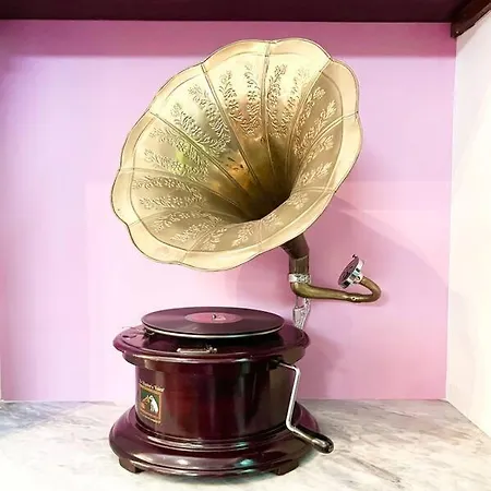 Pink Marlin Deluxe - Sferracavallo Apartment