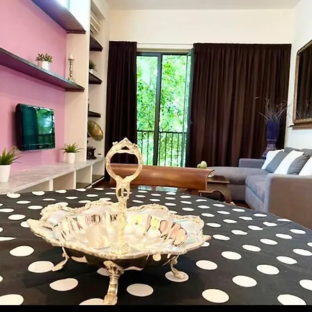 Pink Marlin Deluxe - Sferracavallo Apartment Palermo